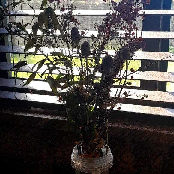 ❤️ 10 FOR 25 CLOTHING Or BUY 1 get 2 FREE all clot - Picture 1 of 2